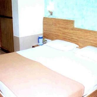 Check Inn Hotel Bombay Exterior foto